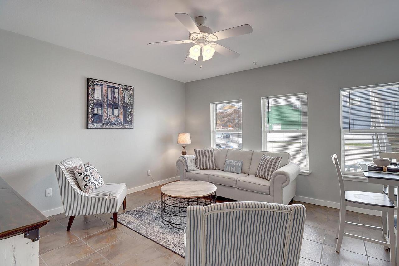 A Piers To Be Tan Apartment Port Aransas Exterior photo